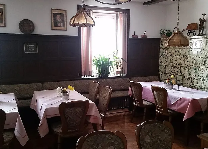 Zum Loewen 호텔 토트무스